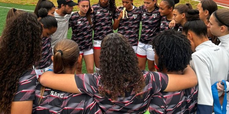 São Paulo F.C. – São Paulo é superado pelo Centro Olímpico no Paulista Sub-17 São Paulo F.C. – São Paulo é superado pelo Centro Olímpico no Paulista Sub-17
