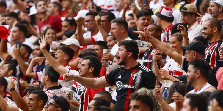 São Paulo F.C. – Em Campinas, Tricolor enfrenta o Vasco pelo Brasileirão São Paulo F.C. – Em Campinas, Tricolor enfrenta o Vasco pelo Brasileirão