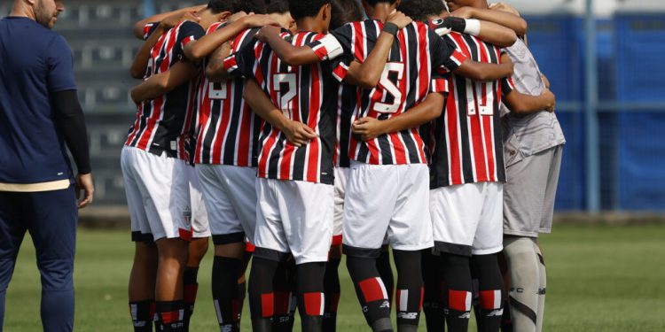 São Paulo F.C. – Fora de casa, Sub-17 é superado no Majestoso pela semifinal do Paulista