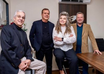 Mansão em SP é palco da festa de 30 anos da Clínica Master Health