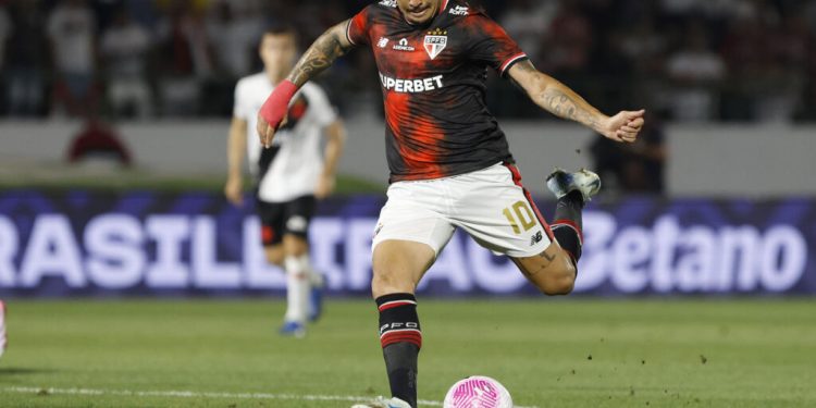 São Paulo F.C. – Tricolor goleia o Vasco pelo Brasileirão, em Campinas São Paulo F.C. – Tricolor goleia o Vasco pelo Brasileirão, em Campinas