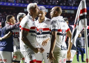 São Paulo F.C. – Lucas e Luciano: gols na casa dos dois dígitos no Brasileirão