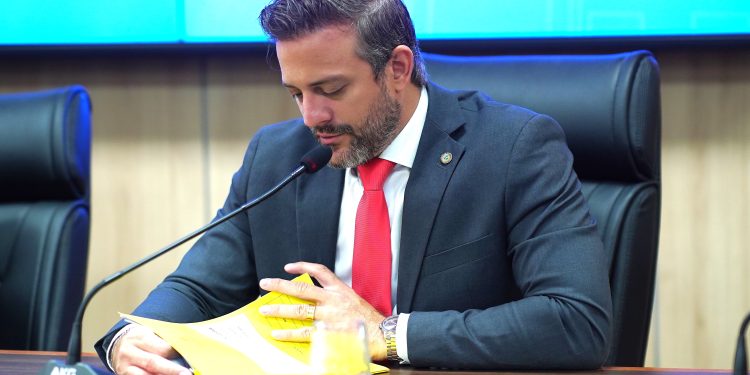 Estradas rurais: indicação propõe parceria técnica para recuperar linha em Buritis