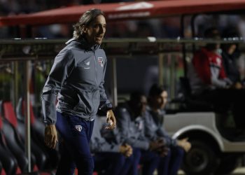 São Paulo F.C. – Zubeldía enaltece Sabino após vitória