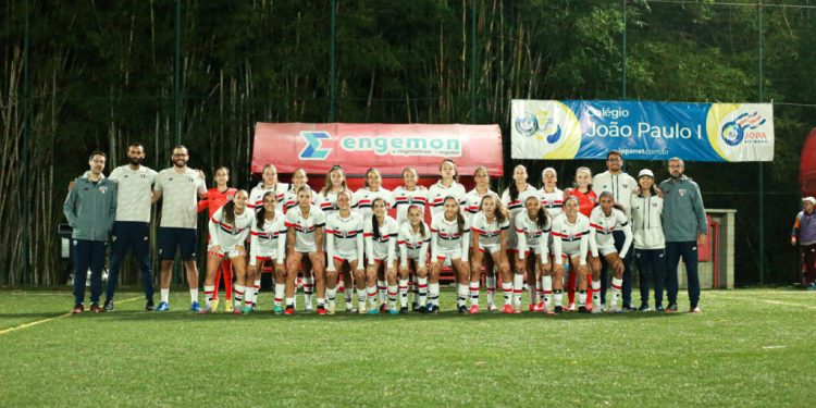 São Paulo F.C. – Sub-15 feminino vence e garante classificação à semifinal da Paulista Cup São Paulo F.C. – Sub-15 feminino vence e garante classificação à semifinal da Paulista Cup