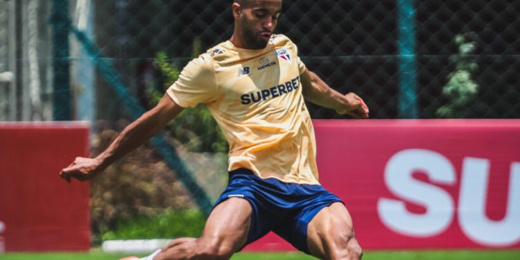 São Paulo F.C. – Elenco segue com a preparação para duelar com o Grêmio São Paulo F.C. – Elenco segue com a preparação para duelar com o Grêmio