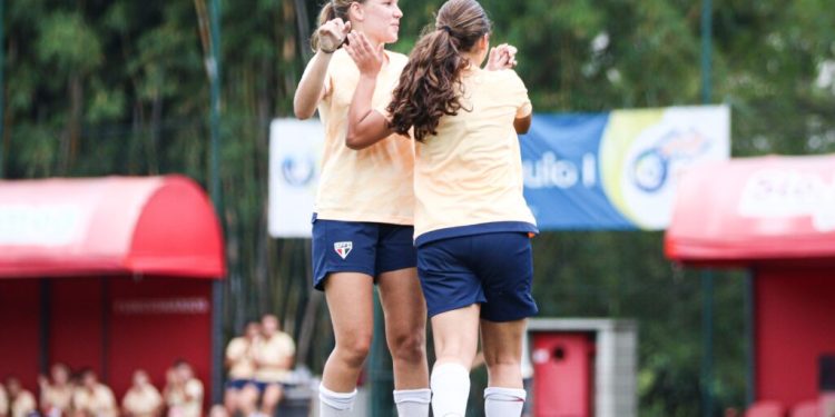 São Paulo F.C. – Sub-15 feminino joga pelas quartas de final da Paulista Cup neste final de semana.