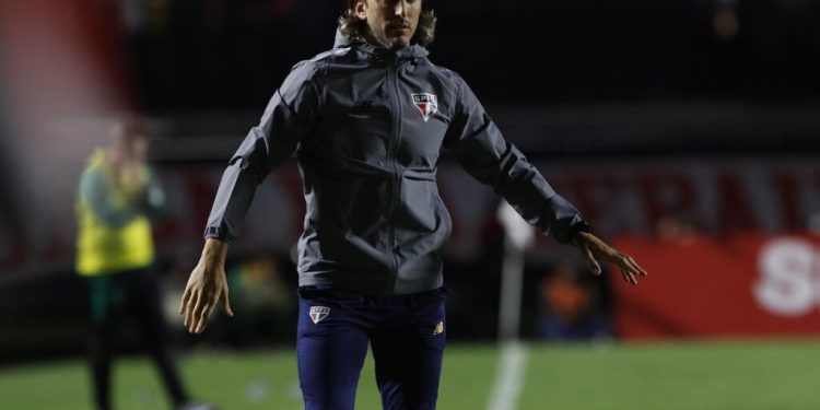 São Paulo F.C. – Zubeldía avalia revés com Juventude São Paulo F.C. – Zubeldía avalia revés com Juventude