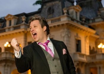 Recital de Natal: Felipe Menegat se apresenta em São Paulo