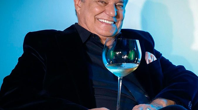 Mundo dos vinhos: Ronnie Von lança curso sobre o assunto Mundo dos vinhos: Ronnie Von lança curso sobre o assunto