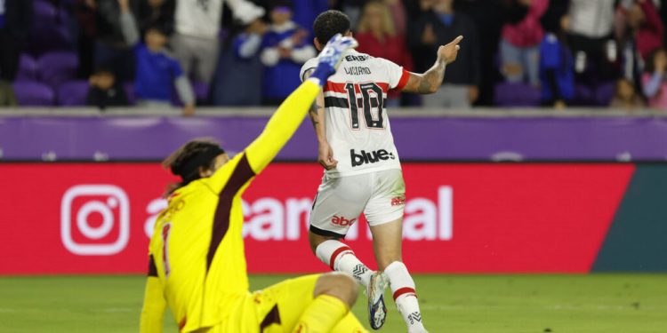São Paulo F.C. – Na estreia da FC Series, São Paulo empata com o Cruzeiro
