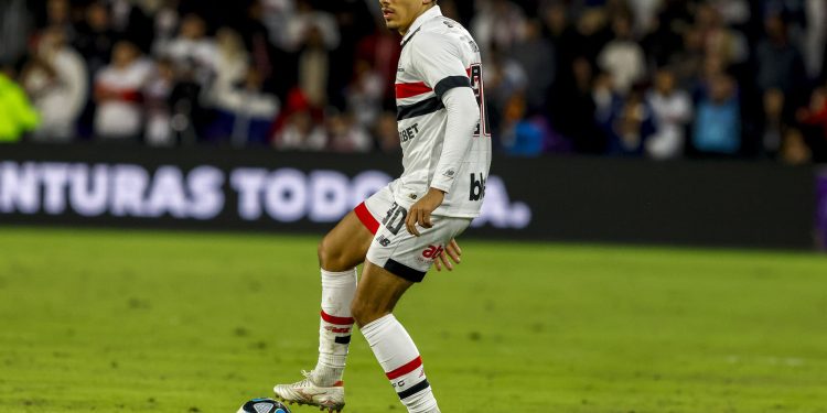 São Paulo F.C. – São Paulo empresta Moreira ao Porto