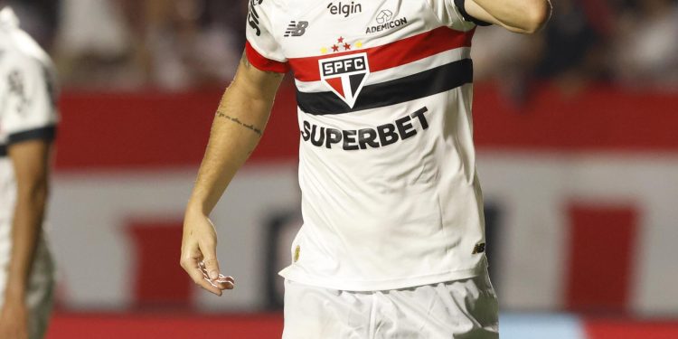 São Paulo F.C. – Notas históricas após São Paulo 3 x 1 Corinthians São Paulo F.C. – Notas históricas após São Paulo 3 x 1 Corinthians