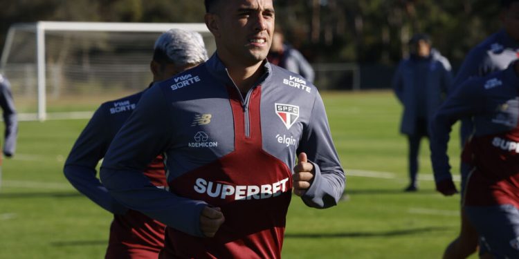 São Paulo F.C. – Enzo Díaz é integrado ao elenco em Orlando São Paulo F.C. – Enzo Díaz é integrado ao elenco em Orlando