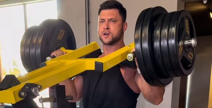 Danilo Cruz Carneiro: O Personal Trainer Mais Procurado de Bariri-SP, Transformando Corpos e Vidas com Treinos Exclusivos Danilo Cruz Carneiro: O Personal Trainer Mais Procurado de Bariri-SP, Transformando Corpos e Vidas com Treinos Exclusivos
