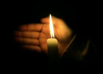 Moradores do bairro BNH, em Ariquemes, sofrem com descaso da Energisa: “Apagão e energia vai-e-volta a noite toda”