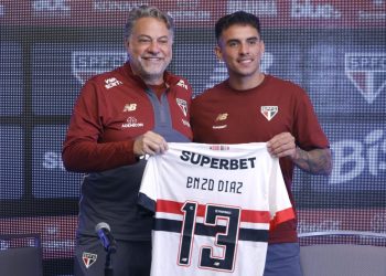 São Paulo F.C. – Enzo Díaz: “Vamos formar um grande grupo, competir e conseguir coisas”