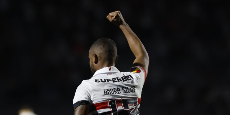 São Paulo F.C. – Notas históricas após Portuguesa 1 x 2 São Paulo