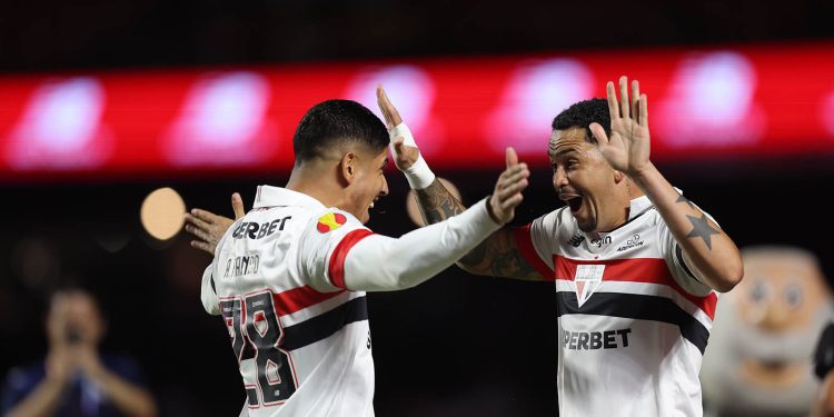 São Paulo F.C. – No MorumBIS, São Paulo vence o Guarani pelo Paulistão