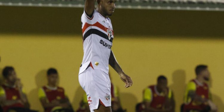 São Paulo F.C. – São Paulo vence o São Bernardo e vai às quartas como líder do grupo no Paulistão São Paulo F.C. – São Paulo vence o São Bernardo e vai às quartas como líder do grupo no Paulistão
