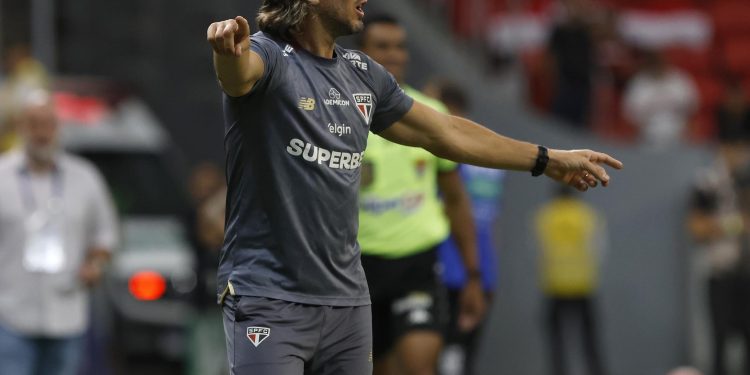 São Paulo F.C. – Zubeldía avalia duelo com a Inter de Limeira São Paulo F.C. – Zubeldía avalia duelo com a Inter de Limeira