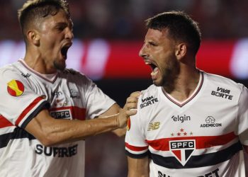 São Paulo F.C. – Calleri marca e exalta bom desempenho do grupo