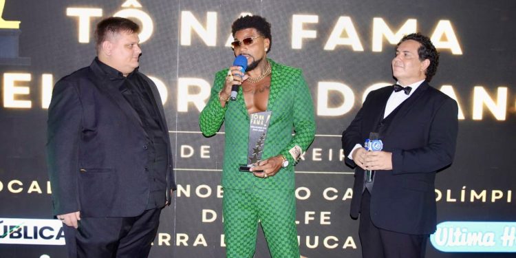 Troféu‘Tô Na Fama’ Melhores do Ano 2025 reúne celebridades no Rio de Janeiro