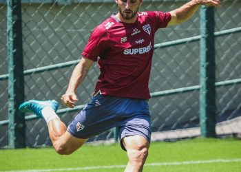 São Paulo F.C. – Elenco treina para o clássico com o Palmeiras
