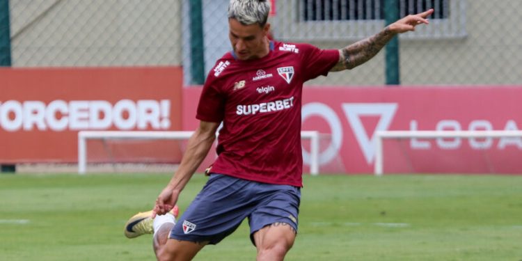 São Paulo F.C. – Tricolor encerra preparação para duelo com o Mirassol São Paulo F.C. – Tricolor encerra preparação para duelo com o Mirassol