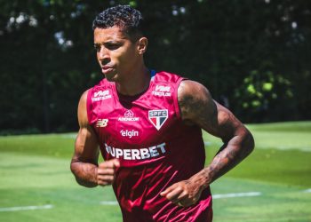 São Paulo F.C. – Luiz Gustavo inicia transição com a preparação física