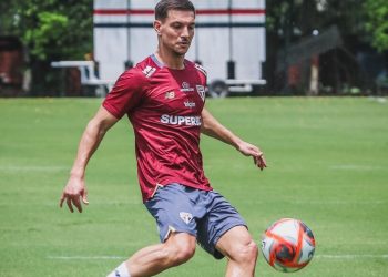 São Paulo F.C. – Elenco treina de olho no São Bernardo