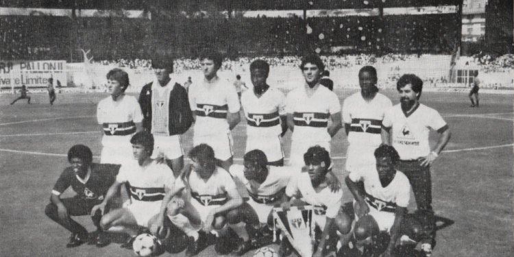 São Paulo F.C. – Cenas raras: a primeira excursão à Índia São Paulo F.C. – Cenas raras: a primeira excursão à Índia