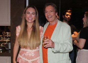 Sarau de Rosely Cury Sanches recebe a primeira-dama de São Paulo, Regina Nunes