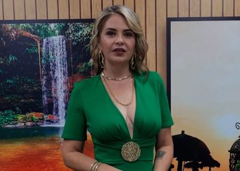 Programa Café com Vanessa comemora 3 anos de sucesso na Rede TV! Tocantins