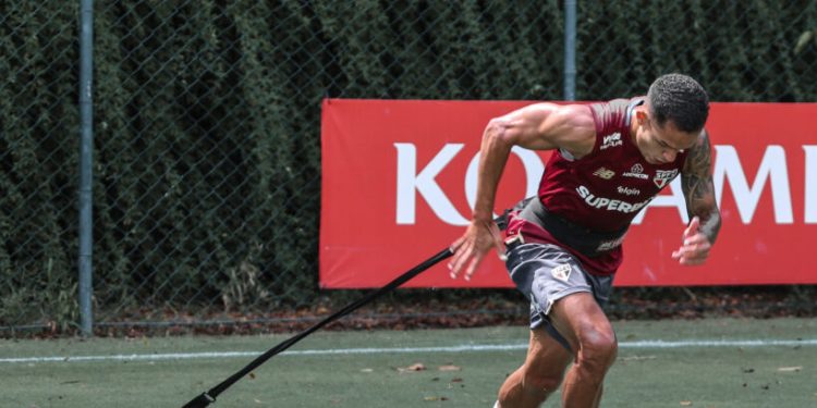 São Paulo F.C. – Quinta-feira de treino no CT da Barra Funda São Paulo F.C. – Quinta-feira de treino no CT da Barra Funda