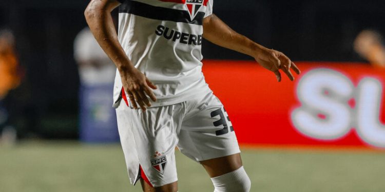 São Paulo F.C. – São Paulo empresta Erick para o Vitória