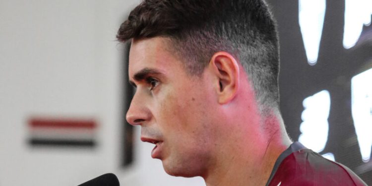São Paulo F.C. – Oscar concede entrevista coletiva e projeta decisivo Choque-Rei