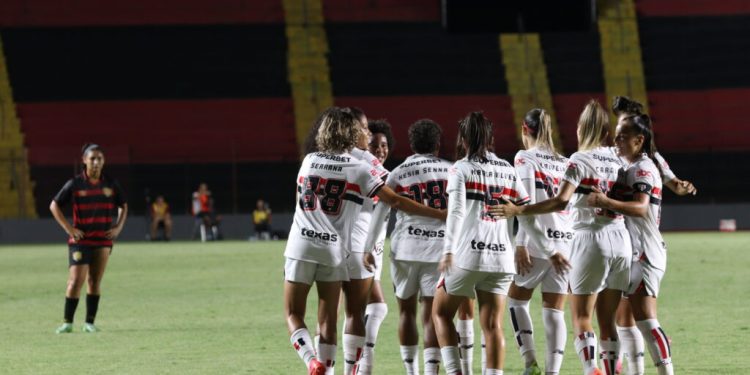São Paulo F.C. – São Paulo disputa a semifinal da Supercopa Feminina