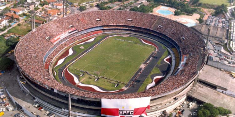 São Paulo F.C. – As ”ondas tricolores” do MorumBIS São Paulo F.C. – As ”ondas tricolores” do MorumBIS