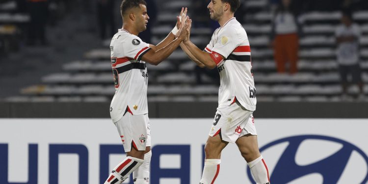 São Paulo F.C. – Em Córdoba, São Paulo vence o Talleres-ARG pela estreia na CONMEBOL Libertadores São Paulo F.C. – Em Córdoba, São Paulo vence o Talleres-ARG pela estreia na CONMEBOL Libertadores