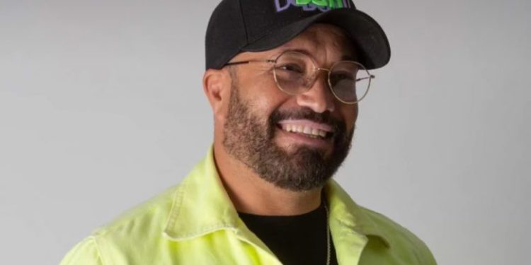 Ben Hur, o cantor que carrega a alma do samba, é atração confirmada no Cruzeiro On Board Festival Ben Hur, o cantor que carrega a alma do samba, é atração confirmada no Cruzeiro On Board Festival