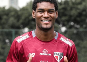 São Paulo F.C. – Elenco treina de olho na estreia da Copa do Brasil