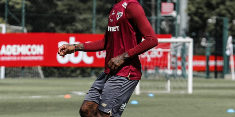 São Paulo F.C. – Com Arboleda, elenco finaliza preparação para duelo com o Botafogo São Paulo F.C. – Com Arboleda, elenco finaliza preparação para duelo com o Botafogo