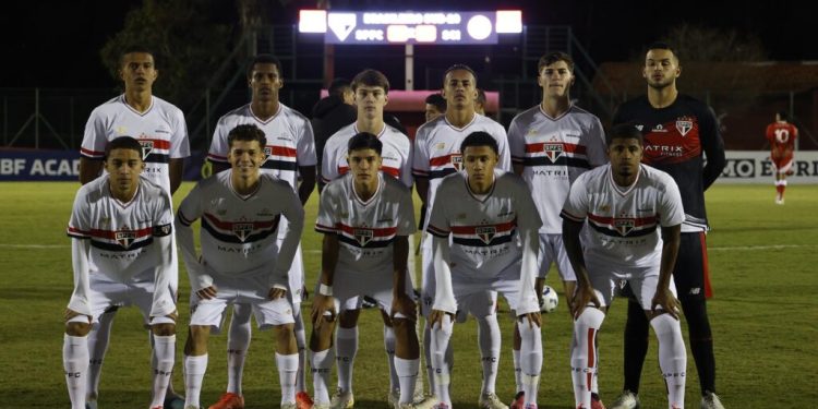 São Paulo F.C. – São Paulo empata com o Internacional pelo Brasileiro Sub-20 São Paulo F.C. – São Paulo empata com o Internacional pelo Brasileiro Sub-20