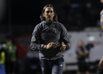 São Paulo F.C. – Zubeldía exalta garra do elenco no empate do São Paulo