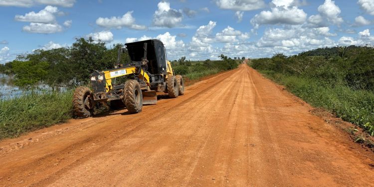 Deputado Pedro Fernandes comemora início das obras de recuperação da RO-457 entre Ariquemes e Alto Paraíso