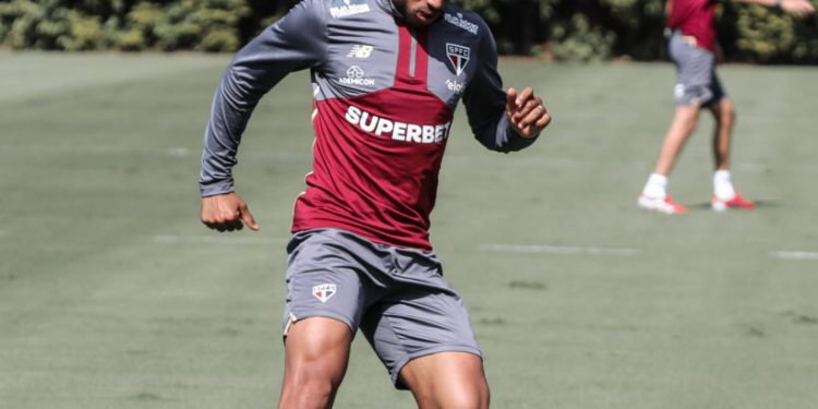 São Paulo F.C. – Alan Franco treina, e Tricolor fecha preparação para enfrentar o Fortaleza