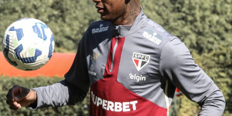 São Paulo F.C. – São Paulo finaliza preparação para enfrentar o Bahia São Paulo F.C. – São Paulo finaliza preparação para enfrentar o Bahia