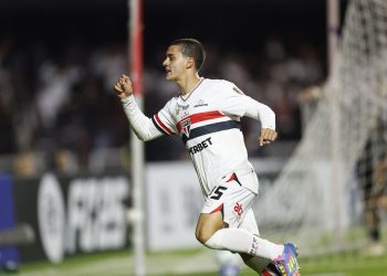 São Paulo F.C. – No MorumBIS, São Paulo empata com o Libertad-PAR pela CONMEBOL Libertadores 