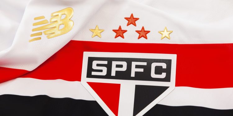 São Paulo F.C. – São Paulo FC visita fábrica da New Balance em Santa Catarina, em celebração a recorde histórico da parceria